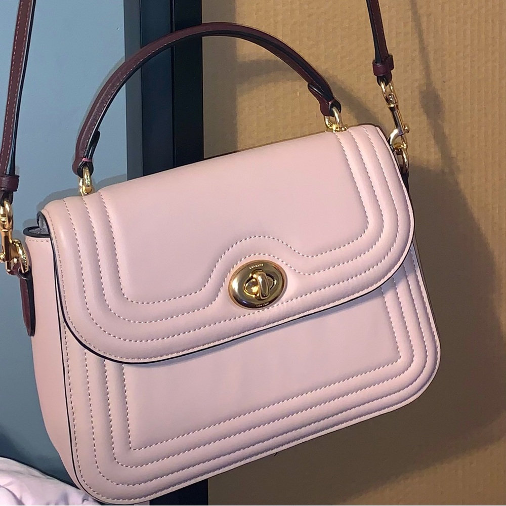 Light Pink Coach Crossbody Bag Gently Used 💗